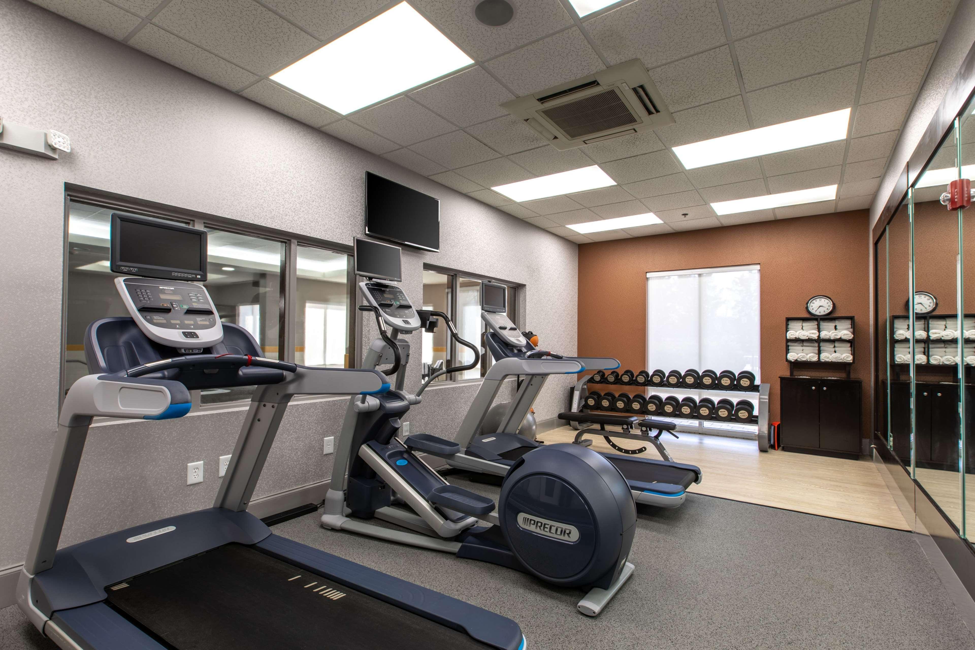 Hilton Garden Inn Lynchburg Ngoại thất bức ảnh