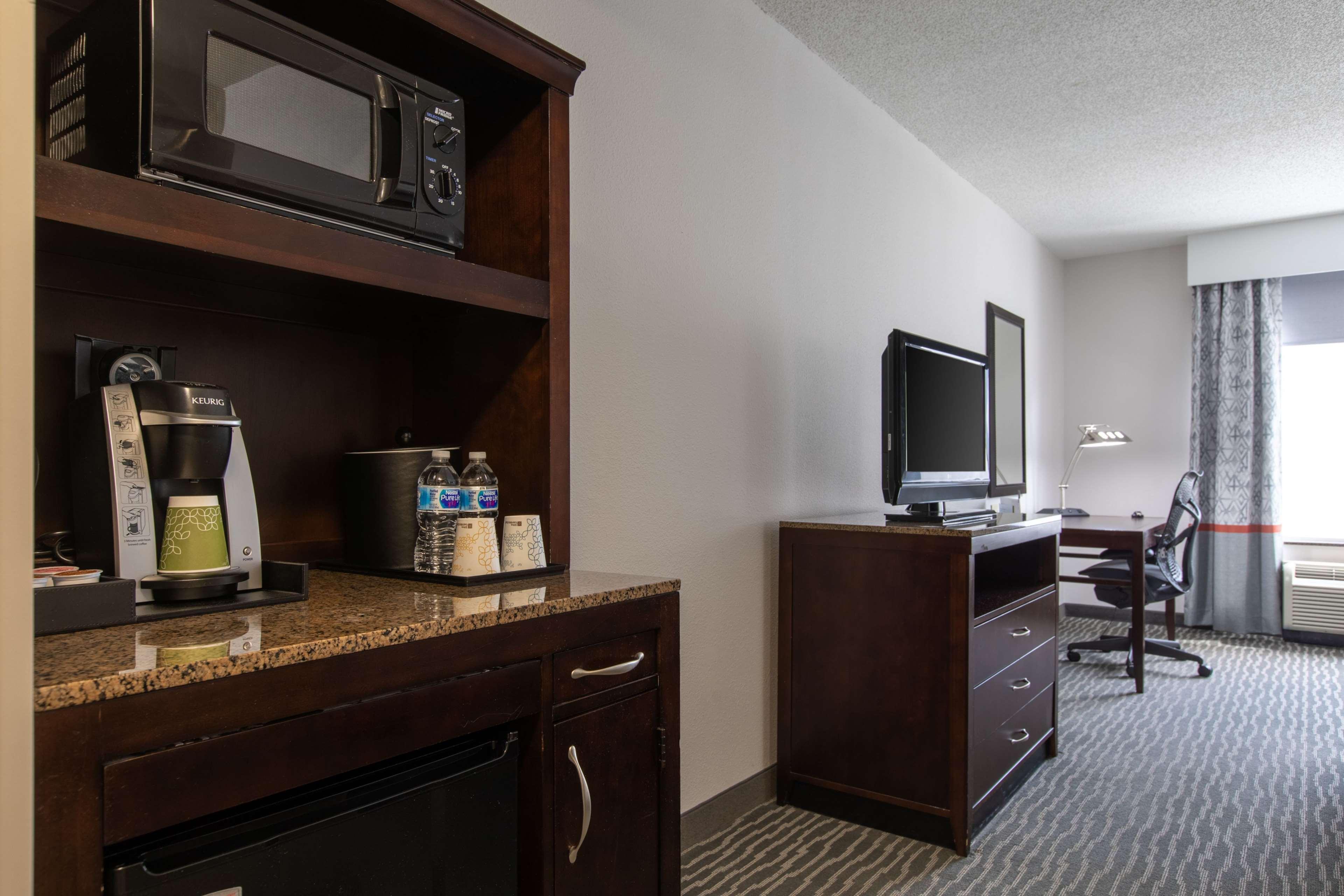 Hilton Garden Inn Lynchburg Ngoại thất bức ảnh