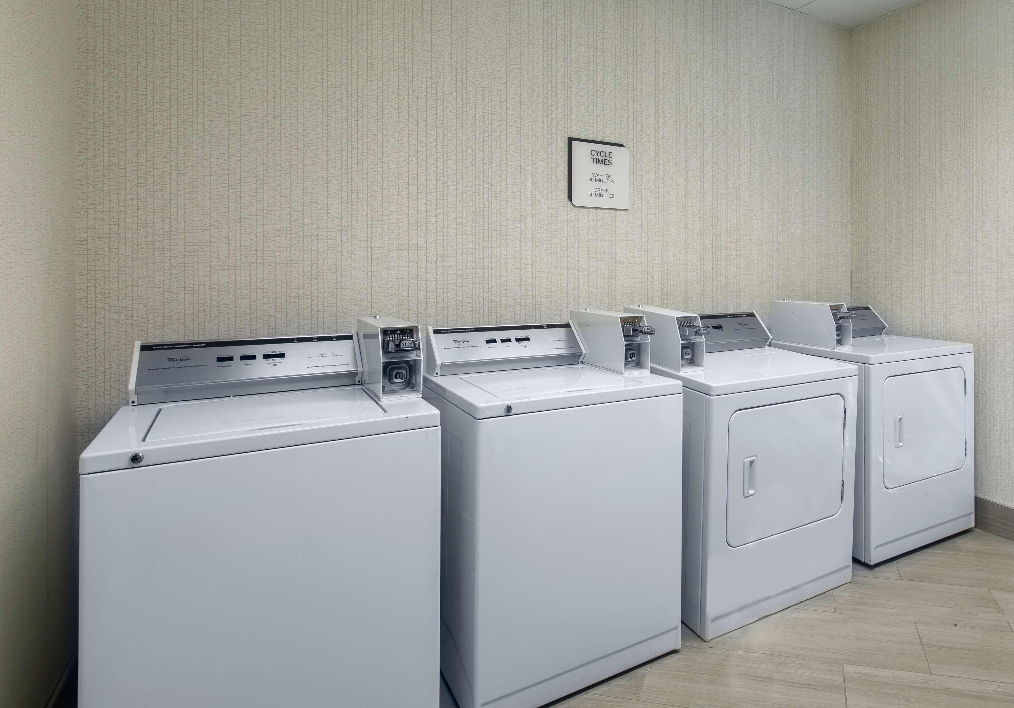 Hilton Garden Inn Lynchburg Ngoại thất bức ảnh