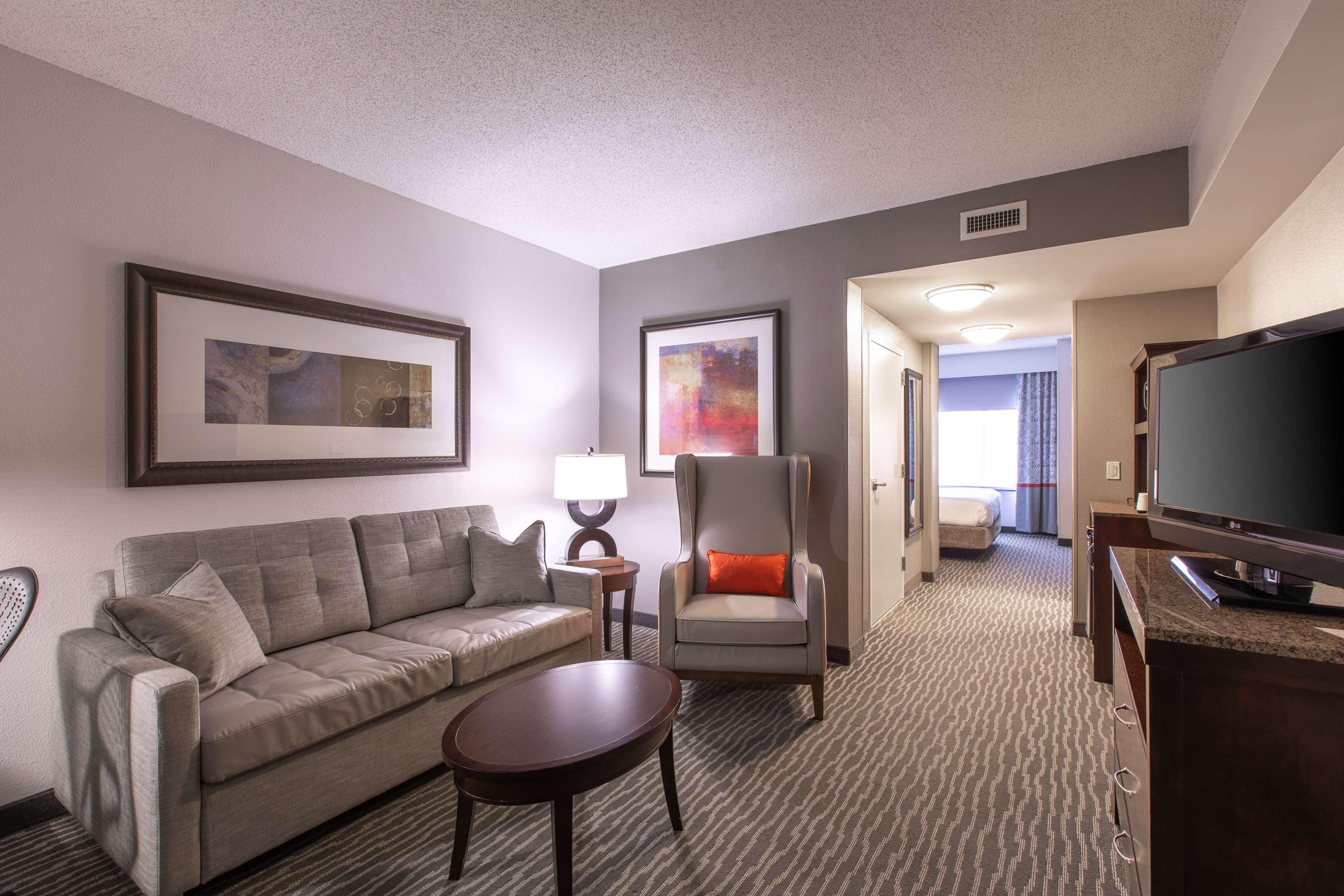 Hilton Garden Inn Lynchburg Ngoại thất bức ảnh