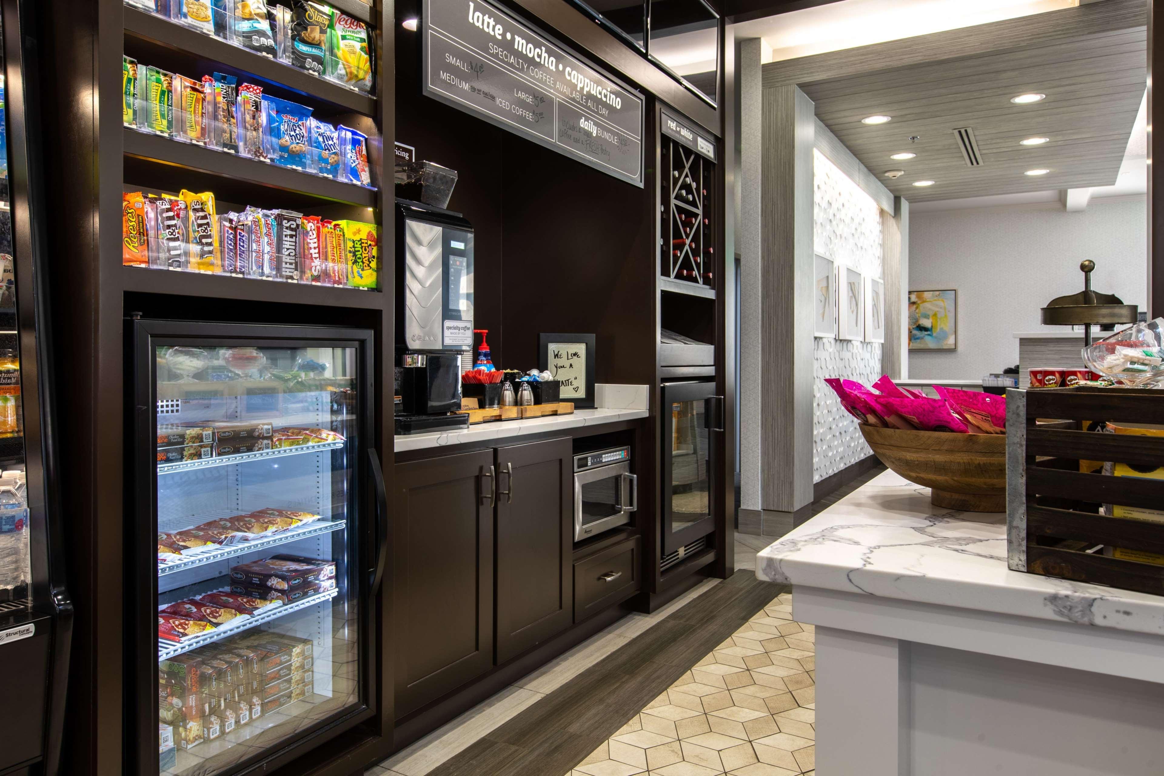 Hilton Garden Inn Lynchburg Ngoại thất bức ảnh