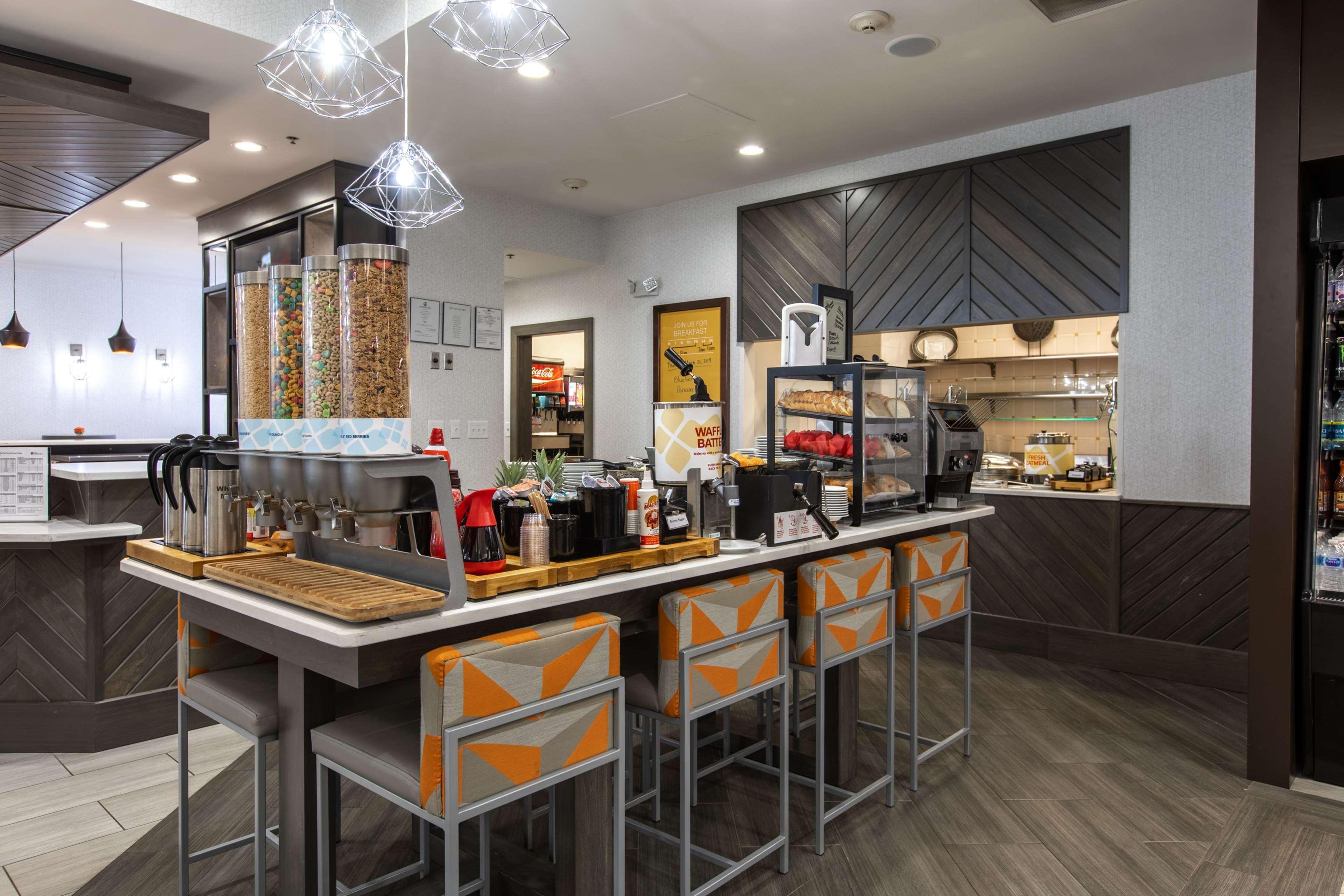 Hilton Garden Inn Lynchburg Ngoại thất bức ảnh